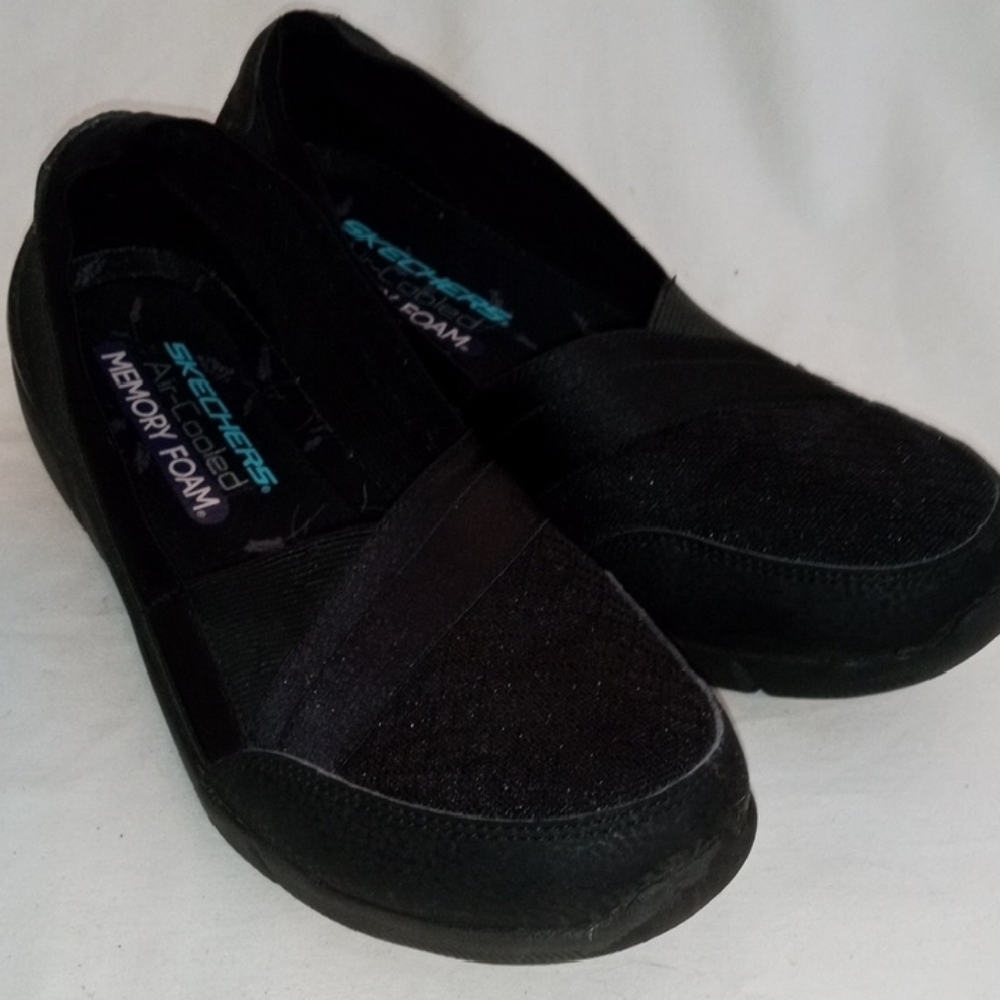 Skechers Women's Black Memory Foam Loafers